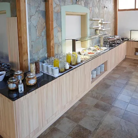 Elea Terra Hotel 3*