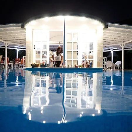 Hotel Elea Terra 3*