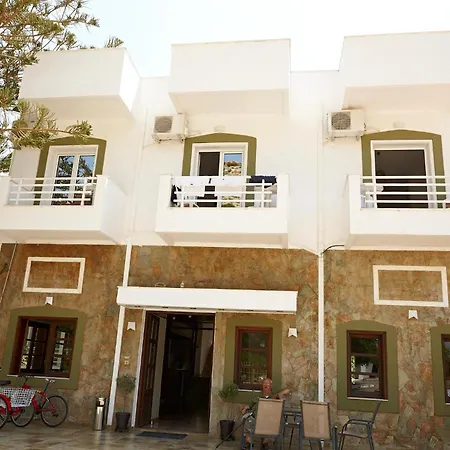 Elea Terra 3*
